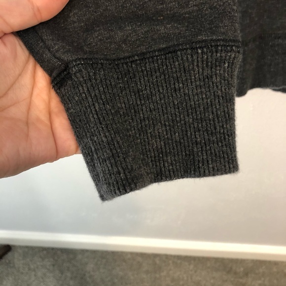 Puma Charcoal Grey Black Lettering Cropped Sweatshirt Sz Large - Picture 4 of 7